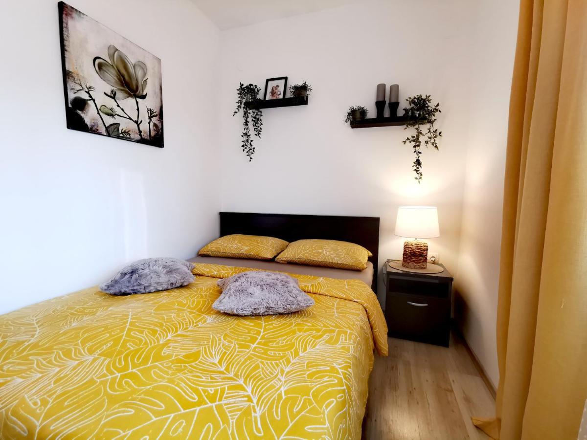 Apartments Lino Selce Eksteriør bilde